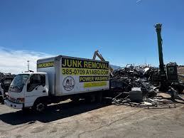 Best Moving and Downsizing Cleanouts  in Clarcona, FL